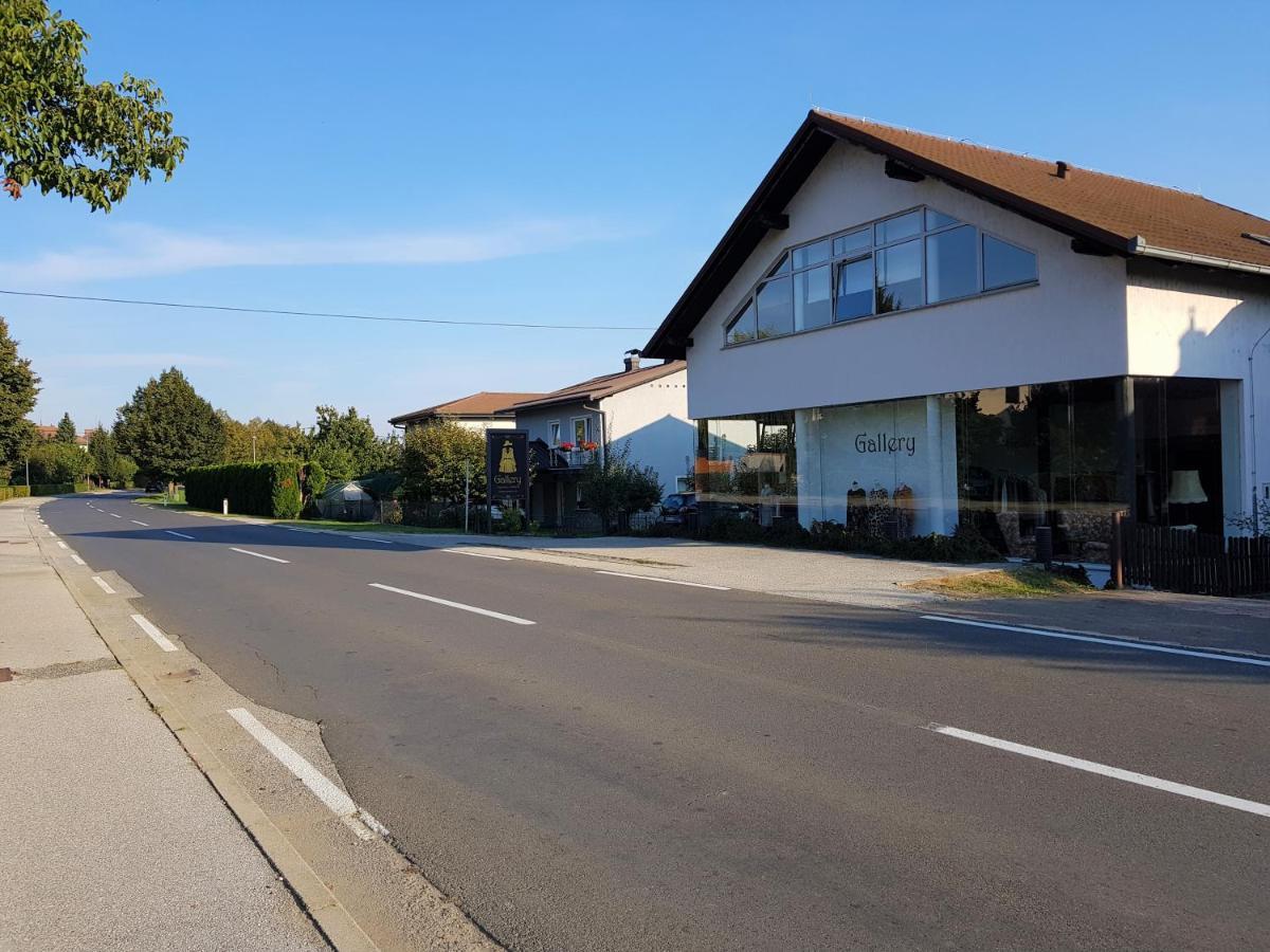 Fado Apartments Lendava Εξωτερικό φωτογραφία
